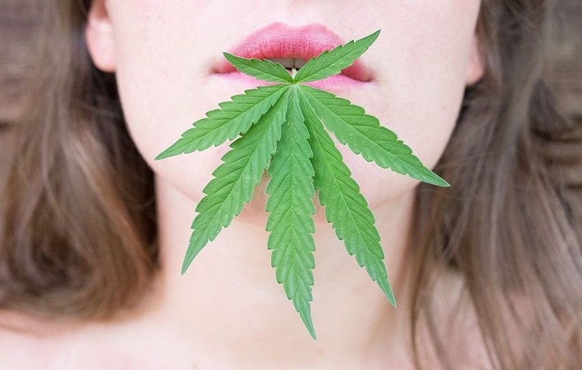 La marijuana prima del sesso, un alleato dell'orgasmo multiplo
