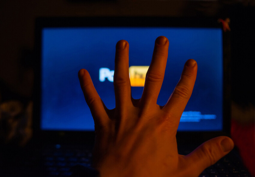 Come proteggere (davvero) i tuoi figli su Internet
